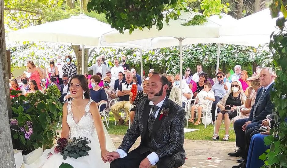 La boda de Victor y Raquel en Murchante, Navarra