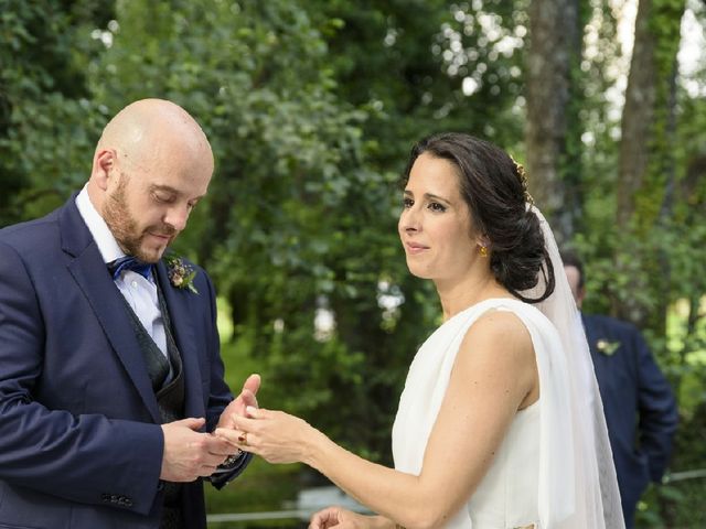 La boda de Fernando  y Sandra en Valdastillas, Cáceres 35