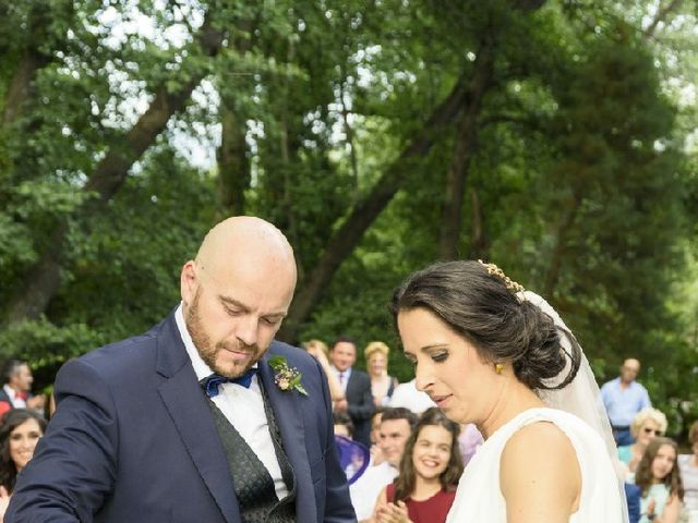 La boda de Fernando  y Sandra en Valdastillas, Cáceres 36