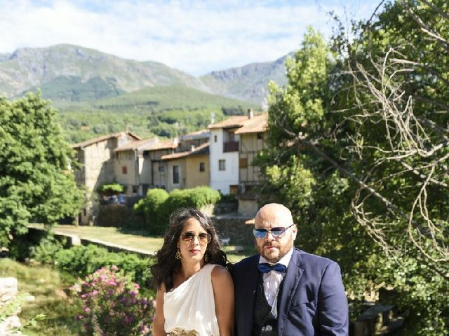La boda de Fernando  y Sandra en Valdastillas, Cáceres 83