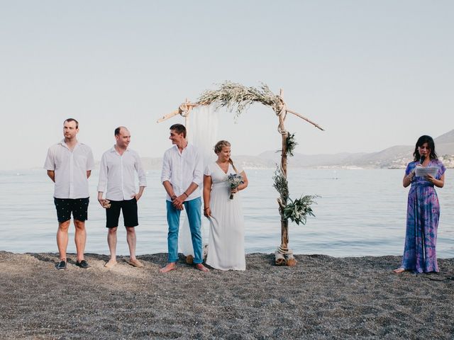 La boda de Simon y Oriane en Llança, Girona 13