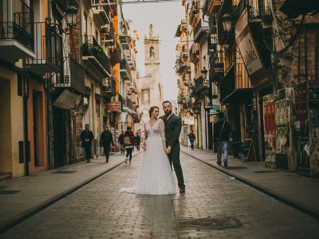 La boda de Andrea y Silviu en Burriana, Castellón 27