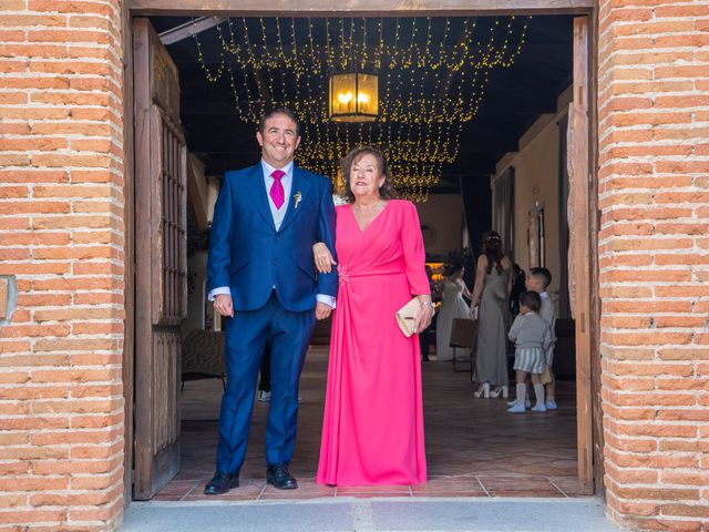 La boda de Julio y Raquel en Collado Villalba, Madrid 15