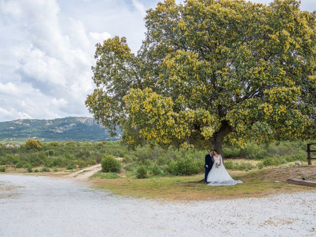 La boda de Julio y Raquel en Collado Villalba, Madrid 24