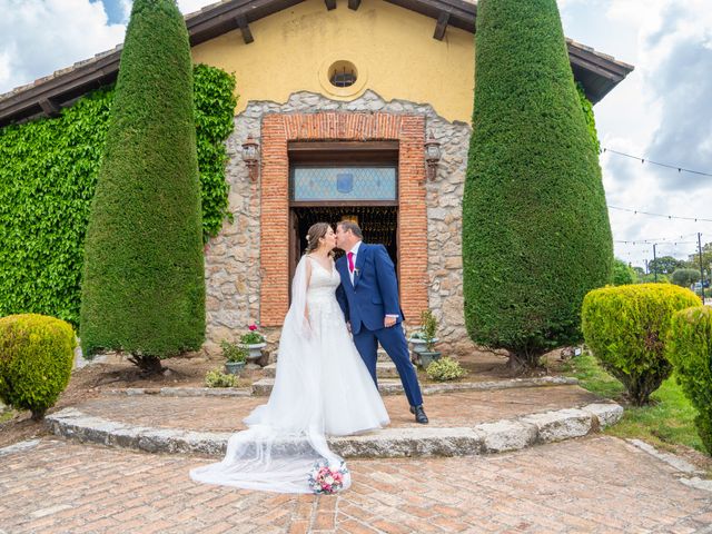 La boda de Julio y Raquel en Collado Villalba, Madrid 33