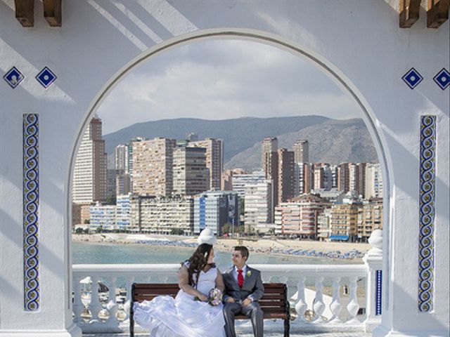 La boda de Marta y Pedro en Benidorm, Alicante 7