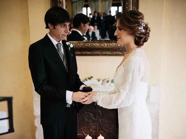 La boda de Iñaki y Blanca en Sotos De Sepulveda, Segovia 28