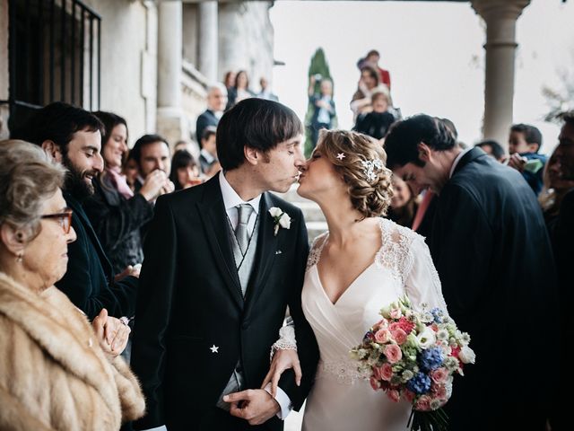 La boda de Iñaki y Blanca en Sotos De Sepulveda, Segovia 33