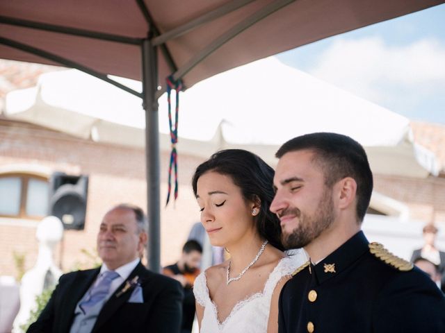 La boda de Cesar y Val en Galapagos, Guadalajara 43