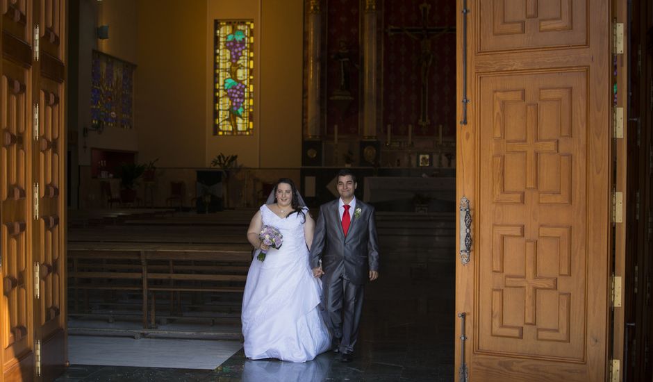 La boda de Marta y Pedro en Benidorm, Alicante