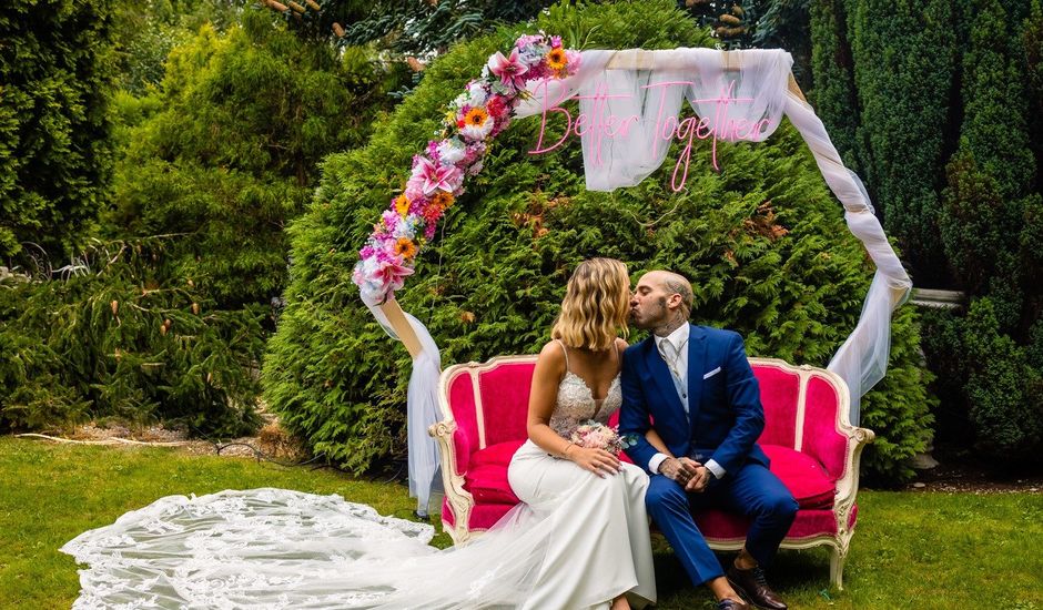 La boda de Aarón y Paula en Caviedes, Cantabria