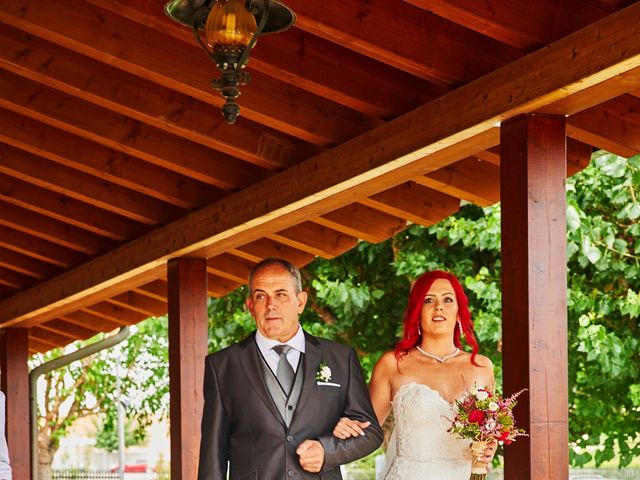 La boda de Cosmin y Judith en Vilagrassa, Lleida 24