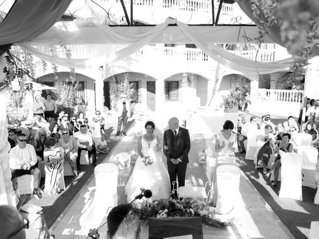 La boda de Denis y Yolanda en Alhaurin El Grande, Málaga 19