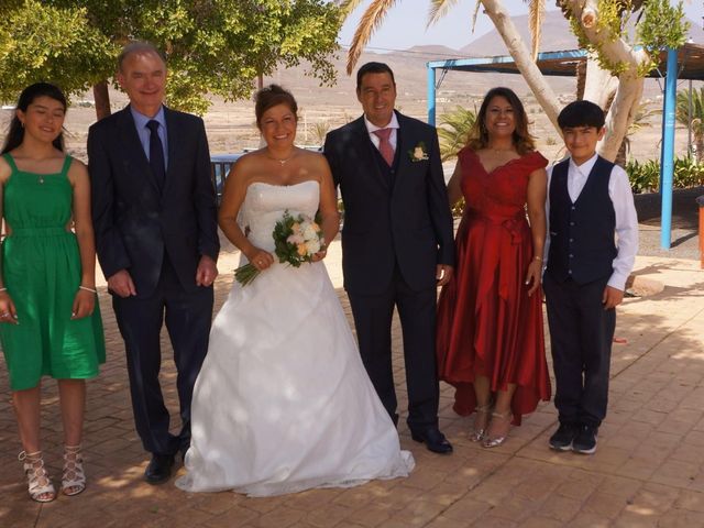 La boda de Carmenza y Faustino en Costa Calma, Las Palmas 15