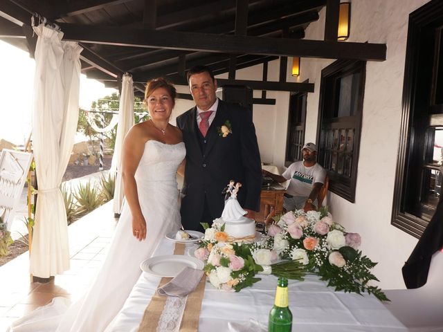 La boda de Carmenza y Faustino en Costa Calma, Las Palmas 18