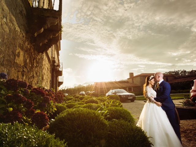 La boda de Adrián y Ying en San Tirso (Mens), A Coruña 35