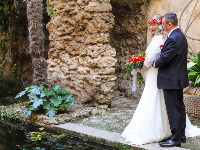 La boda de Alberto y Mª Victoria en Atarfe, Granada 66