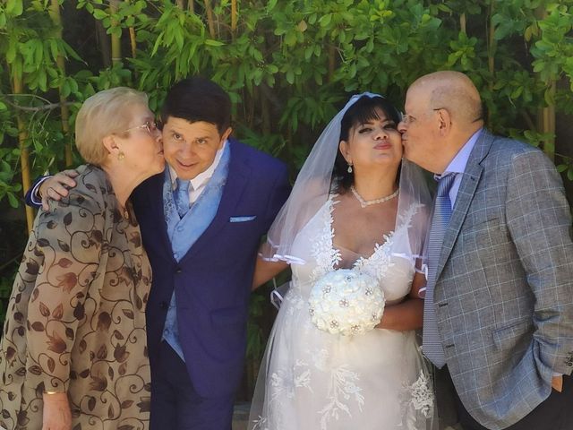 La boda de Ramón y Sandra  en Badalona, Barcelona 4
