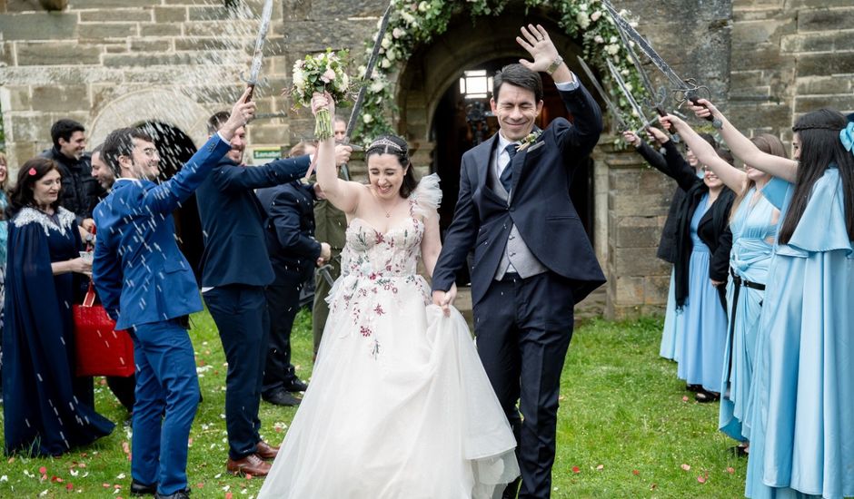 La boda de Edgar y Virginia  en Puebla De Sanabria, Zamora