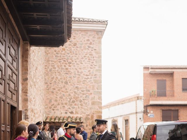 La boda de Alejandro y Helena en Mora, Toledo 17