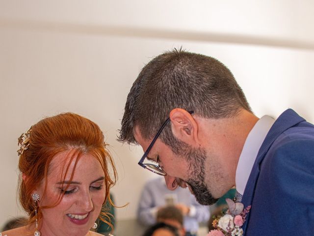 La boda de Daniel y Mirella en Arroyo De La Encomienda, Valladolid 13