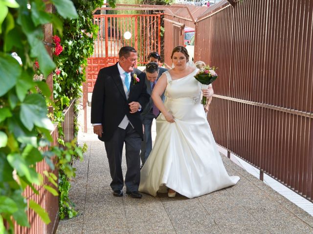 La boda de Daniel y Ana en Fuenlabrada, Madrid 8