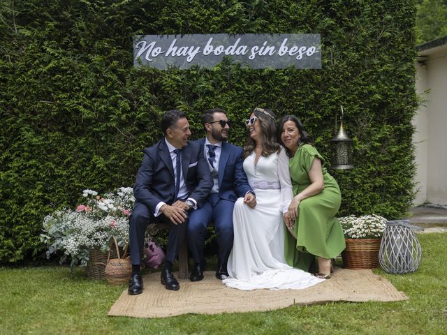 La boda de Paco y Eva en Selaya, Cantabria 97