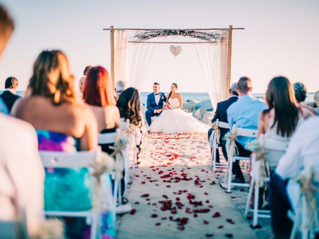 La boda de  Bart y Susana en Canet De Mar, Barcelona 27