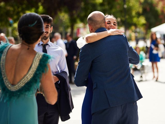 La boda de Gabriel y Nerea en El Burgo De Ebro, Zaragoza 15