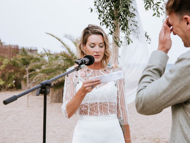 La boda de ALE y NANNI en Malgrat De Mar, Barcelona 37