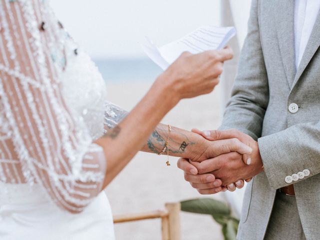 La boda de ALE y NANNI en Malgrat De Mar, Barcelona 38