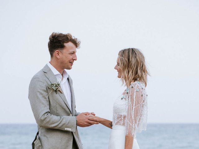 La boda de ALE y NANNI en Malgrat De Mar, Barcelona 49