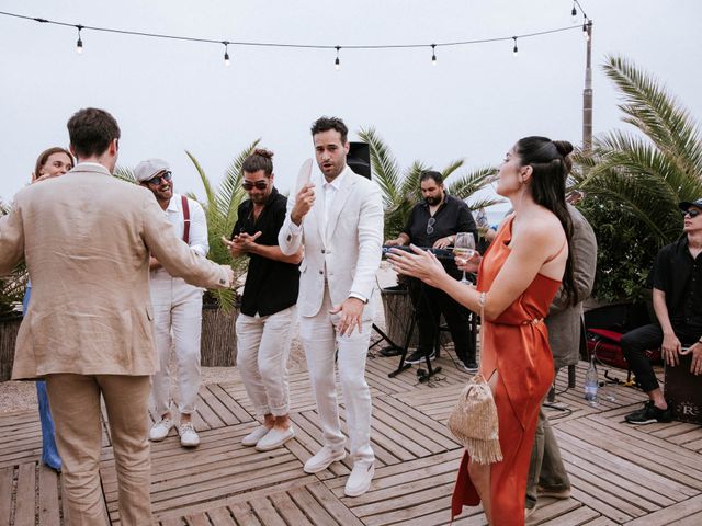 La boda de ALE y NANNI en Malgrat De Mar, Barcelona 60