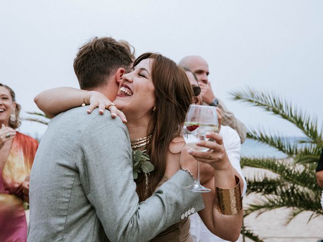 La boda de ALE y NANNI en Malgrat De Mar, Barcelona 68