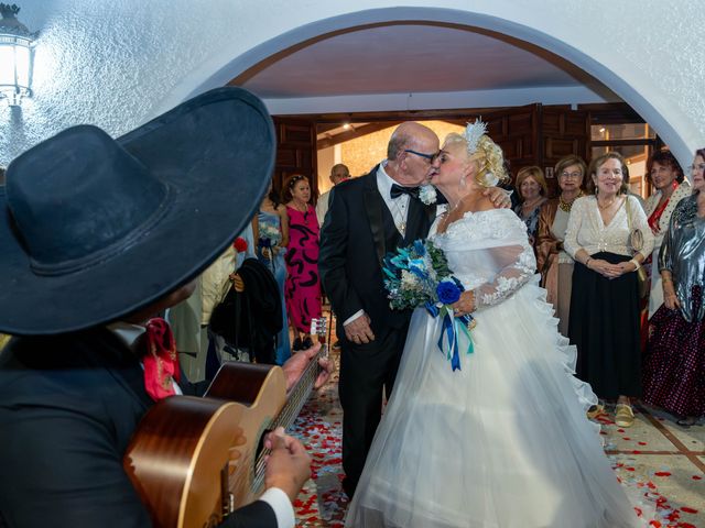 La boda de Antonio y Amor en Benalmadena Costa, Málaga 11