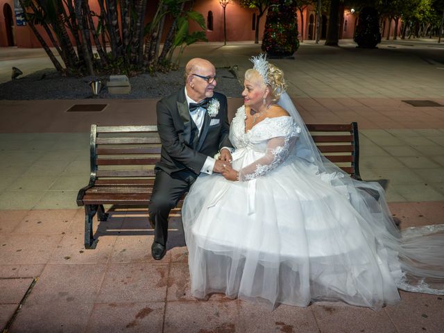 La boda de Antonio y Amor en Benalmadena Costa, Málaga 14