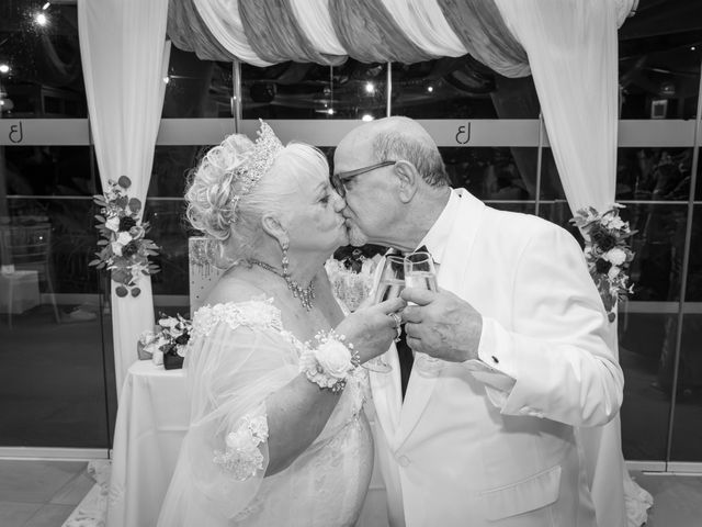 La boda de Antonio y Amor en Benalmadena Costa, Málaga 20