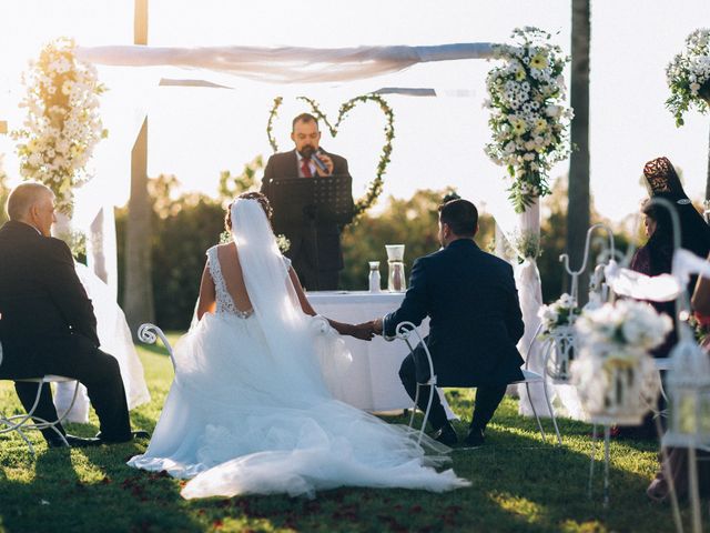 La boda de Manuel y Leticia en Dos Hermanas, Sevilla 44