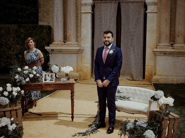 La boda de Jesús y José en Fuentes De Andalucia, Sevilla 35