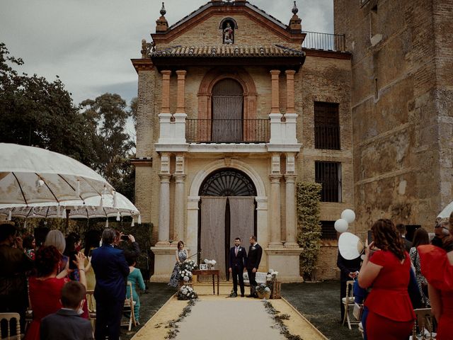 La boda de Jesús y José en Fuentes De Andalucia, Sevilla 47