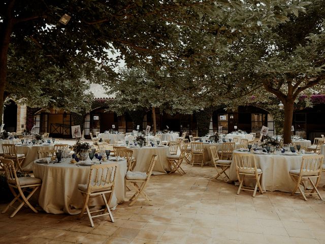 La boda de Jesús y José en Fuentes De Andalucia, Sevilla 81