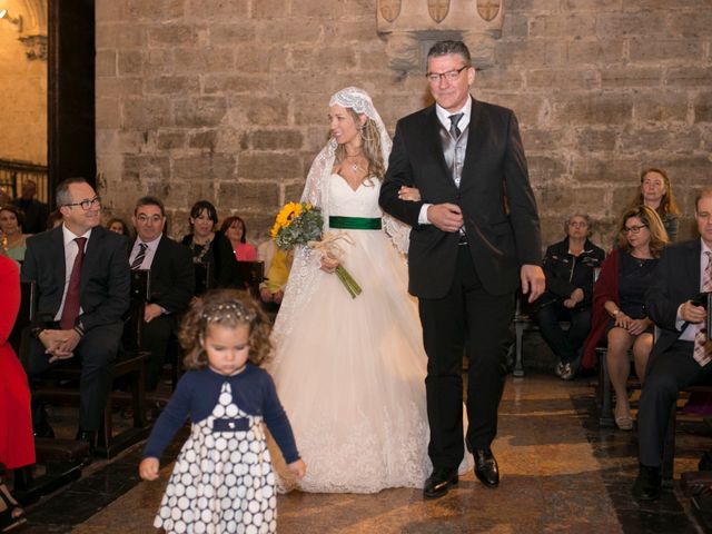 La boda de David y Rebeca en Valencia, Valencia 43