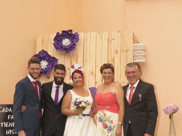 La boda de Juan Alberto y Elisa en Arucas, Las Palmas 16