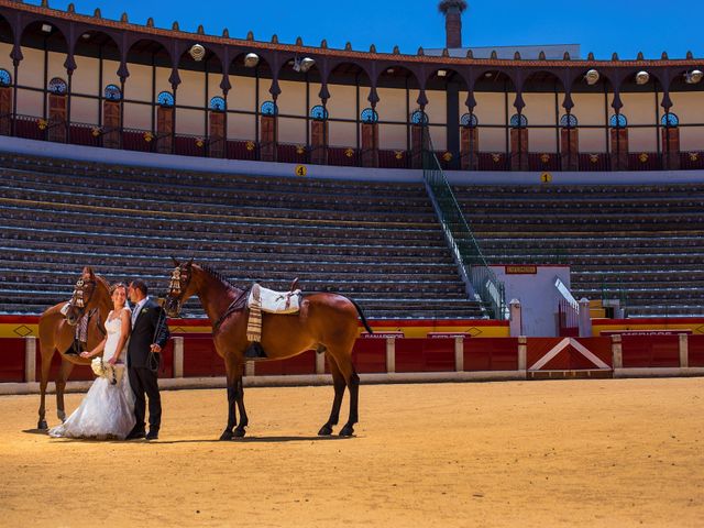 La boda de Fran y Lucía en Aceuchal, Badajoz 36