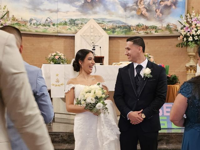 La boda de Santi y Ana  en Valencia, Valencia 3