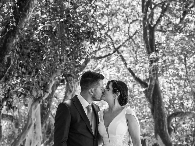 La boda de Diego y Vanesa en Santiago De Compostela, A Coruña 19