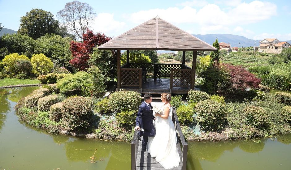 La boda de Juan y Lorena en Redondela, Pontevedra