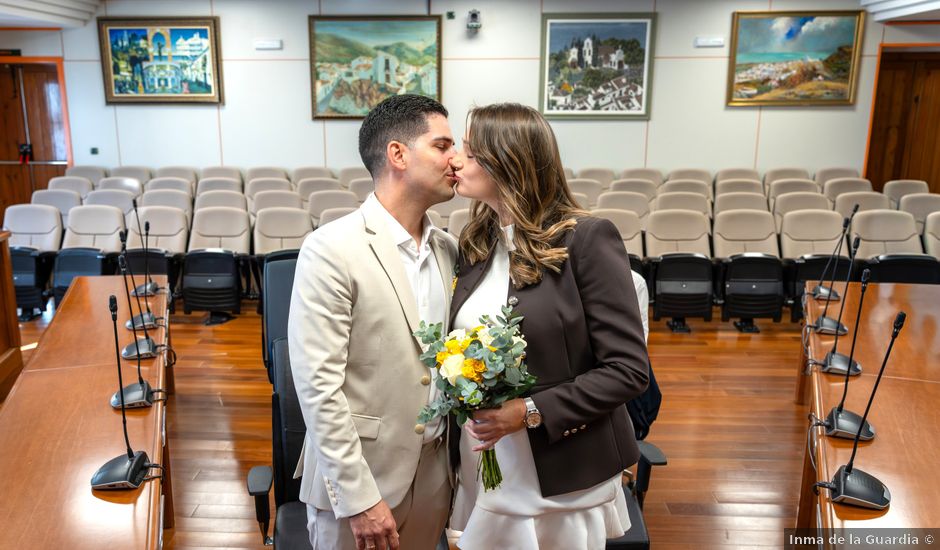 La boda de Agustín y MariLuz en Pueblo Benalmadena, Málaga