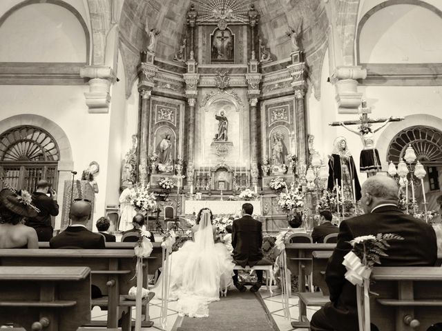 La boda de José Mª y Ana en Tarazona De La Mancha, Albacete 17
