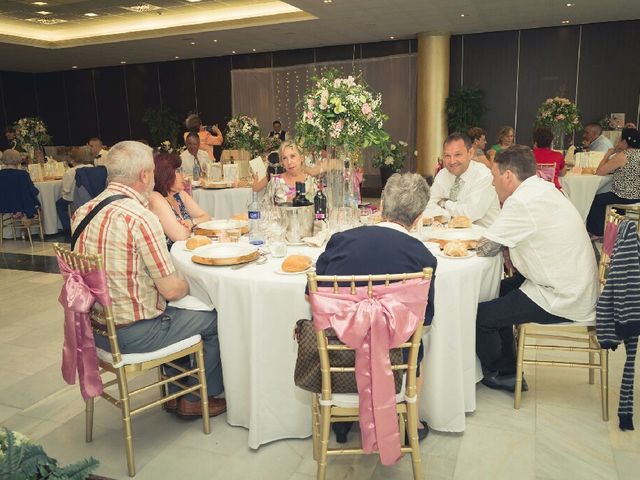 La boda de Jose Manuel y Denisse en Soto Del Barco, Asturias 25